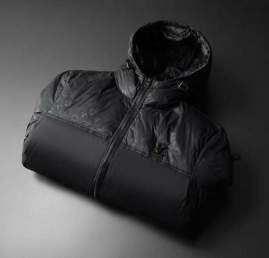 Picture of Louis Vuitton Down Jackets _SKULVM-3XL25wr10337664